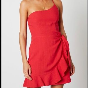 red one shoulder dress